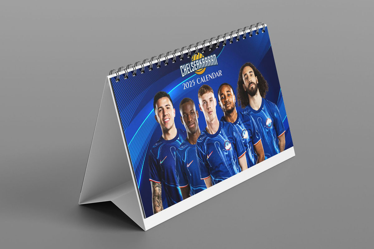 Blue Dawn 2025: Chelsea FC Icons Table Calendar